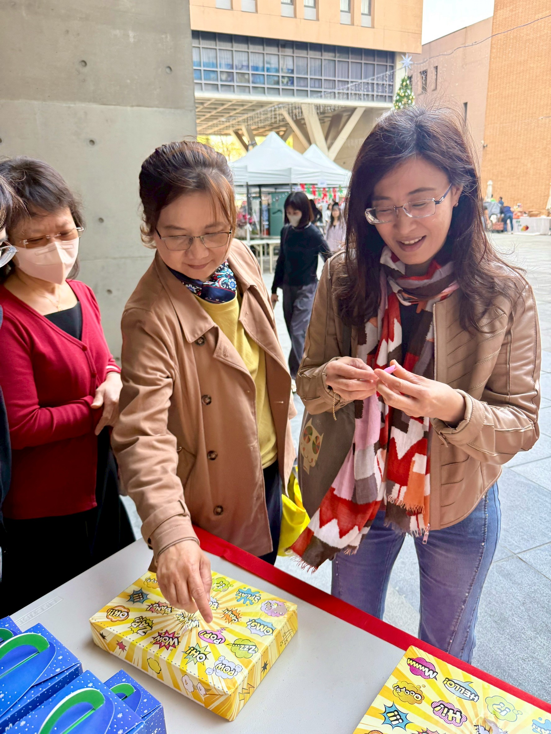 LINE ALBUM Sweet Christmas Lucky Pick 260115 20